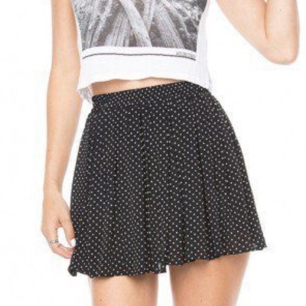 Brandy Melville Polka Dot pull on skater skirt Y2K style light weight